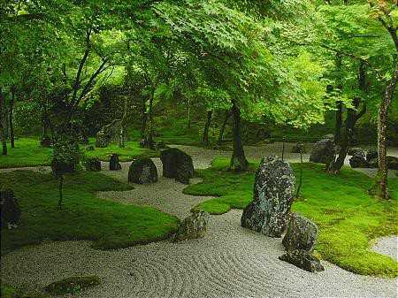 натуральный камень я японском саду камней