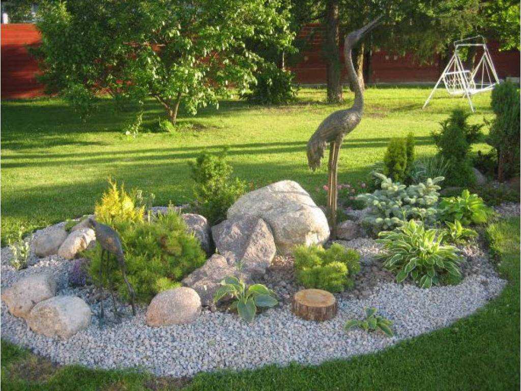 скульптуры в саду, натуральный камень, ландшафтный дизайн